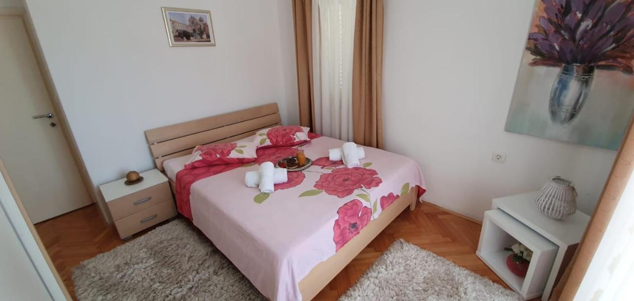 Apartments Agata Šibenik Exterior foto
